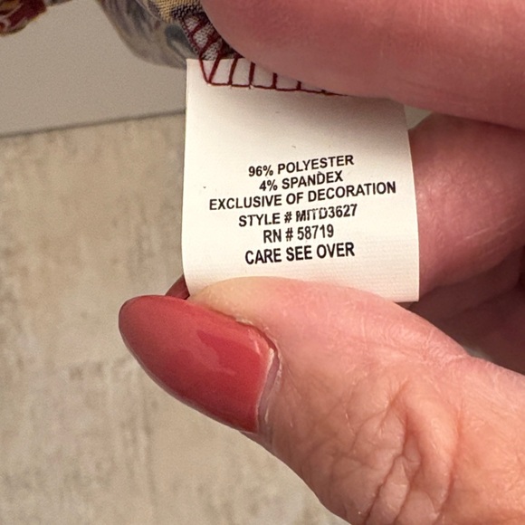 Multicolor Geometric Pattern Dress - Picture 2 of 6